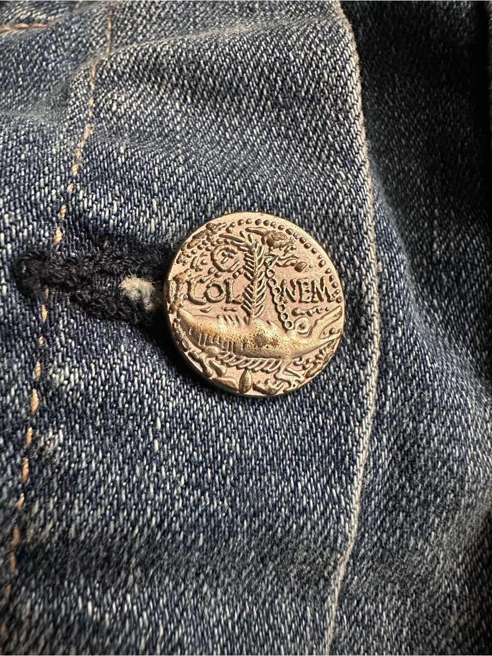 McGuire Jean Dark Wash Jacket fitted puff sleeve cool buttons - Picture 5 of 6